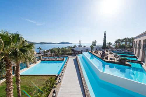 Elounda Resort | Experience Aquila Elounda Village Resort & Spa: 5-Star Escape
