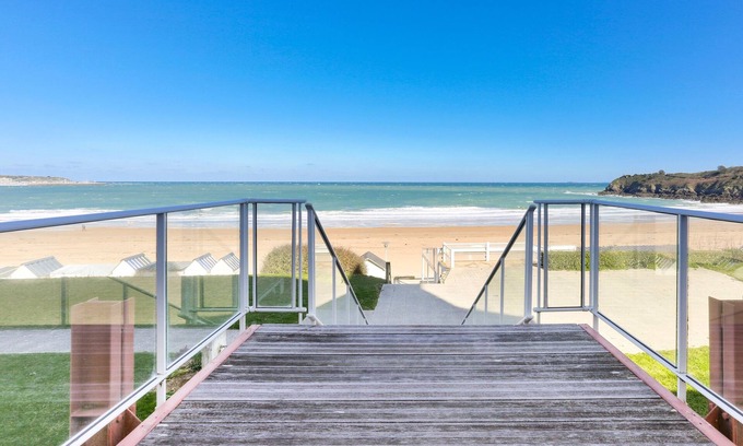Saint-Cast-le-Guildo Apartment | Discover Ar Vro: Direct Beach Access with Oceanfront Views