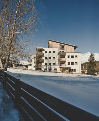 Nauders Hotel | Relax at Arabella Retreat & Spa: 4-Star Poolside Bliss