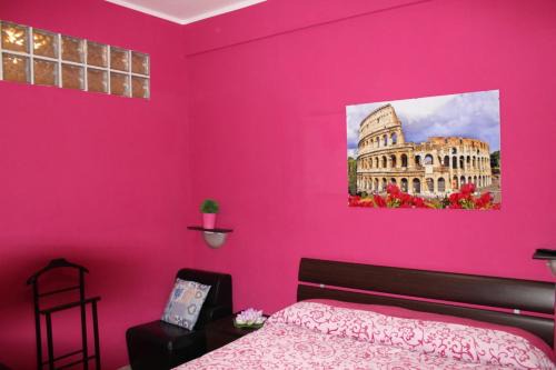 Tuscolano Bed & Breakfast | Budget-Friendly Aracoeli: Family Rooms with Kitchen Access