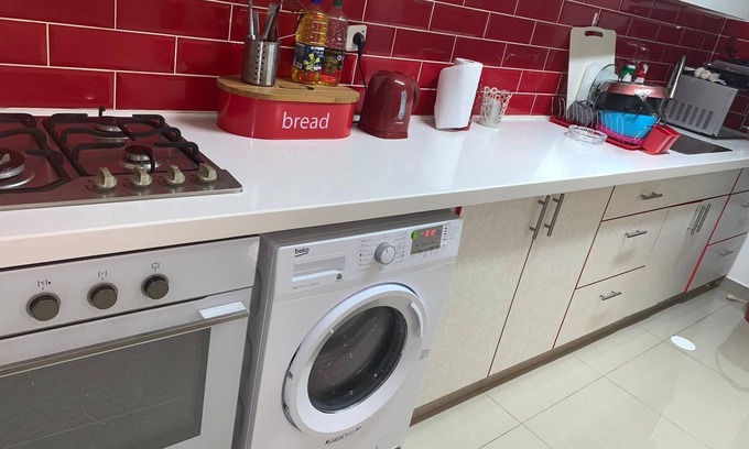 Arad Apartment | Explore Arad: Enjoy Pets, Pools & Spa Near Dead Sea