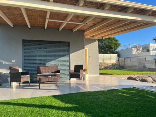 Ne'ot Golan Apartment | Elegant Aramis Suite: 4-Star Stay with Hot Tub Bliss