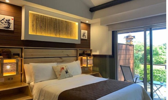 Santa Ana Apartment | Delightful ARANJUEZ LOFTS - Japanese Loft #10 with Balcony
