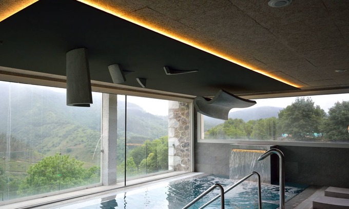 Arantza Apartment | Relaxing Retreat at Arantza Apartamentuak with Spa & Pool