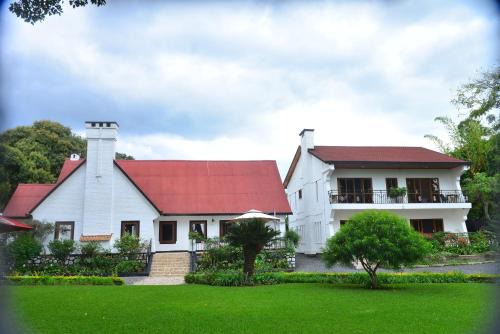 Gisenyi Hotel | Guest Rated 9/10 at Araucaria Residence: Family-Friendly Stay