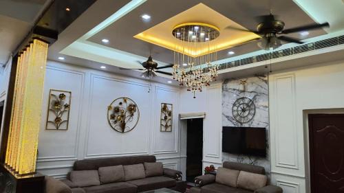 Bahadurgarh House | Aravali Residency Kharkhoda