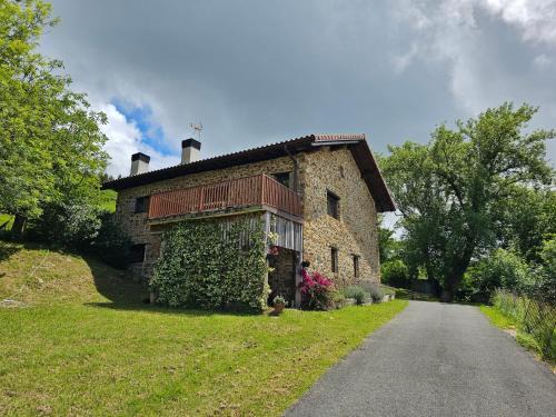 Olaskoegia Apartment | Discover ARBELA Apartamentuak: 4-Star Family-Friendly Stay