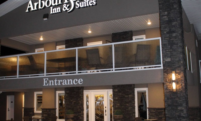 Kindersley Hotel | Discover Arbour Ridge Inn & Suites: Family-Friendly Comfort