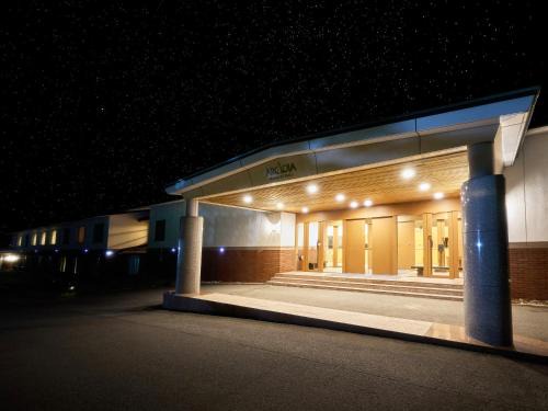 Nagano Resort | Arcadia: Family-Friendly Retreat with Cozy Fireplace