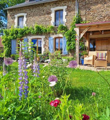 Sussac House | Guest Rated 10/10: ArcenFrance - Family Friendly Retreat