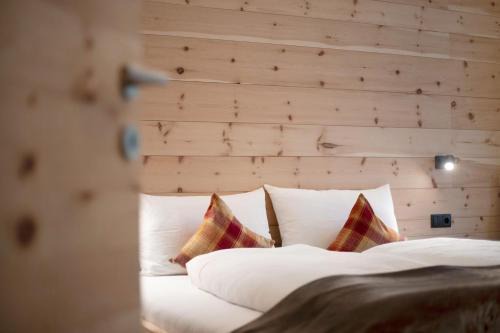 Campo Tures Apartment | Discover Archehof Hochzirm Lodge Greti – 4-Star Family Retreat