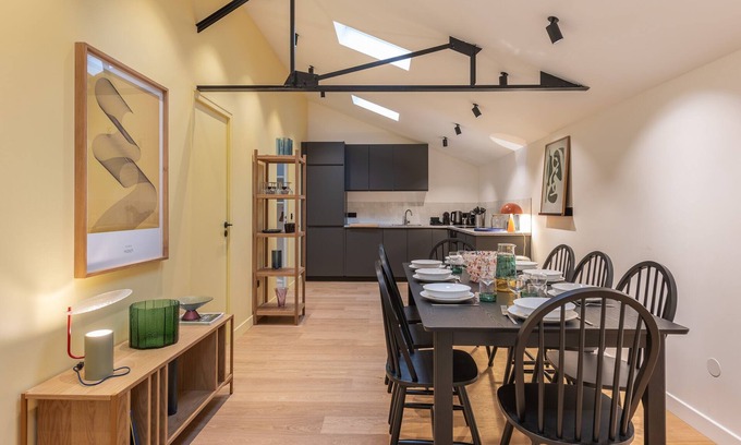 Gentilly Apartment | Modern Architect Loft Near City Center with Spa & Kitchen