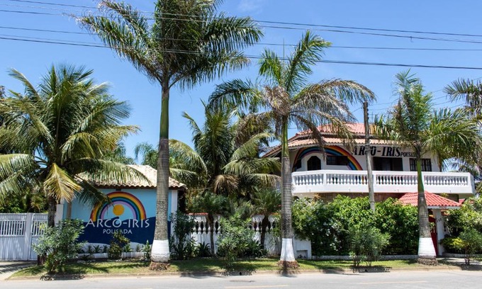 Ilha Comprida Hotel | Pet-Friendly Arco Íris Pousada with Ocean View & Pool