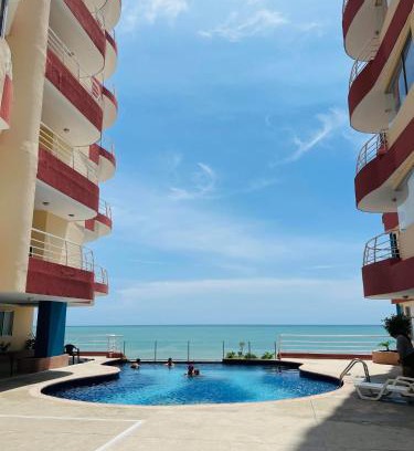 Atacames Apartment | Arco Iris Atacames- Suite frente al mar