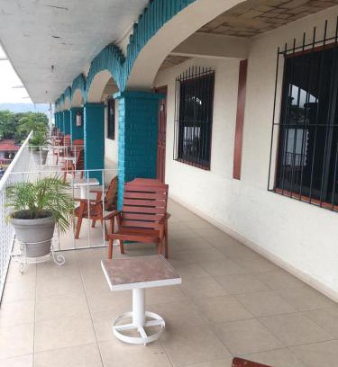 Catemaco Hotel | Pet-Friendly Arcos Hotel with Pool and Oceanfront Views