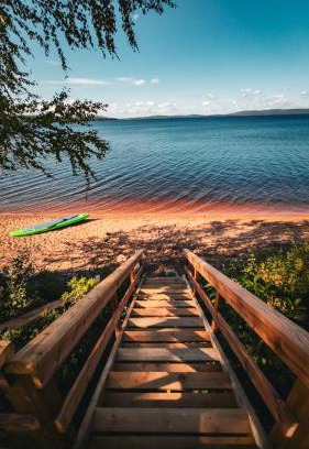 Ylitornio Ski Chalet | Unforgettable Arctic Circle Beach House for Family Adventures