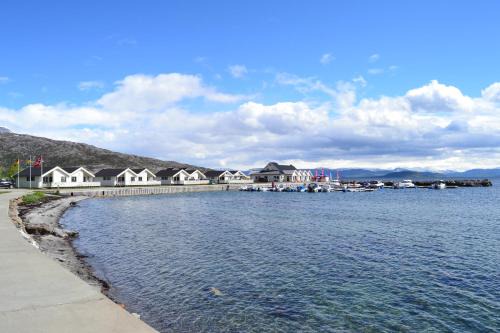Tverlandet Resort | Pet-Friendly Arctic Seasport with Oceanfront Views
