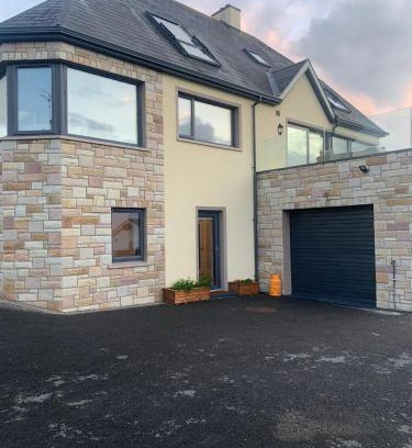 Rossnowlagh Apartment | Explore Ard Na Gaoithe Near Rossnowlagh Beach, Rated 10/10