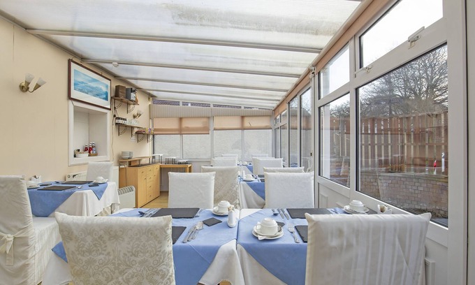 Liberton House | Cozy OYO Arden Guest House near Craigmillar Castle