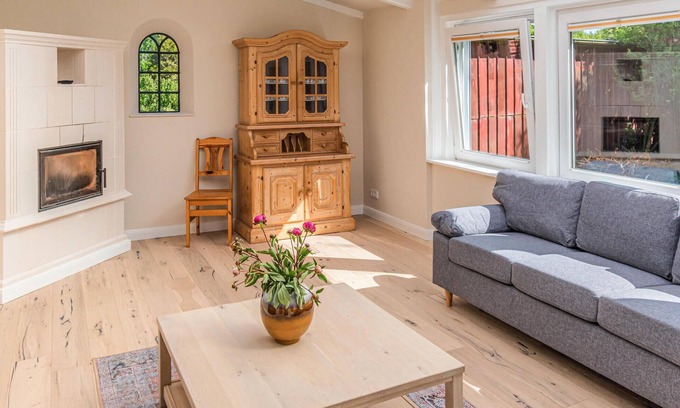 Rodenas Apartment | Enjoy a Cozy Family Retreat Surrounded by Nature