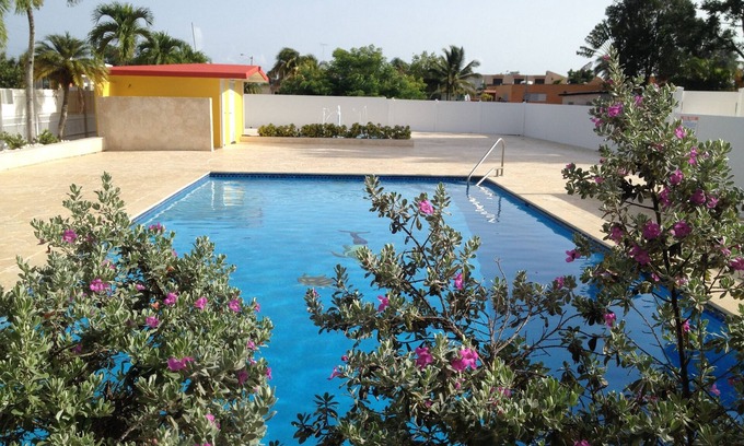 Arecibo Hotel | Relax at Arecibo Inn with Pool, Spa & Restaurant Access