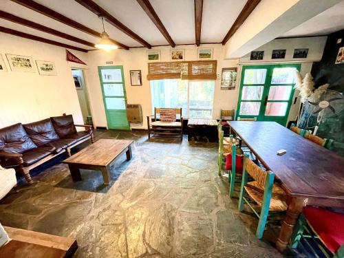 San Antonio de Areco Hotel | Comfortable Areco Hospedaje: Family-Friendly Retreat