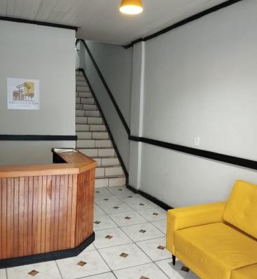 Praia de Itaparica Hotel | Budget-Friendly Stay at Hospedagem Rouxinol - Family Welcome