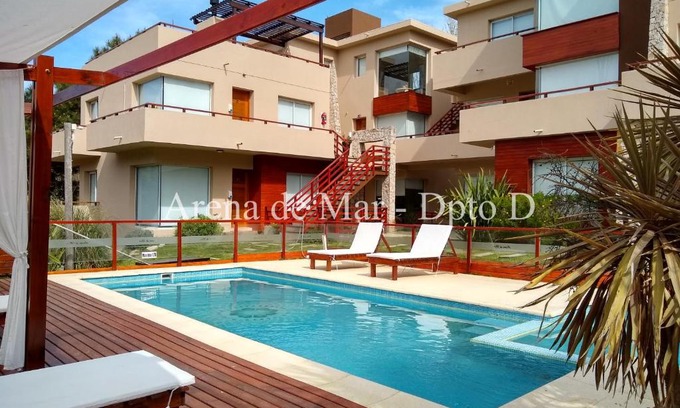 Las Gaviotas Apartment | Relax at Arena de Mar - Dpto D with Pool & Spa Amenities