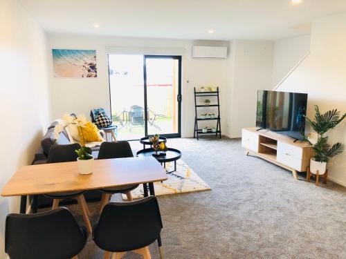 Addington Apartment | Family-Friendly Arena Townhouse Near Railway Station