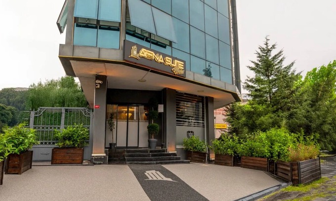 Kucukcekmece Hotel | Arena