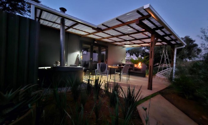 Tierpoort House | Family-Friendly Retreat at Arendskop with Pool Access