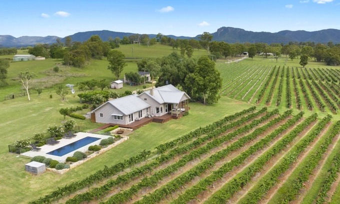 Broke House | Experience Arenridge - Broke Hunter Valley with Private Pool