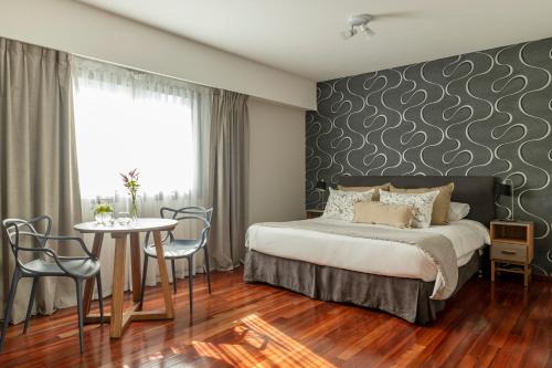 Retiro Hotel | Discover Argenta Tower Hotel & Suites with Oceanfront Views