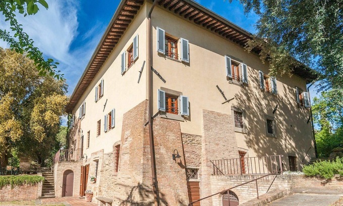 Sorrezzana Apartment | Explore Argento - Piano Di Moriolo in Beautiful Tuscany