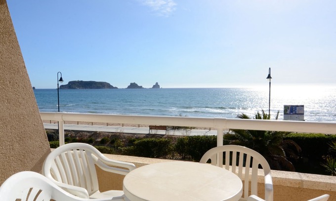 Els Griells Apartment | Discover ARGONAVIS 235: Poolside Relaxation Awaits