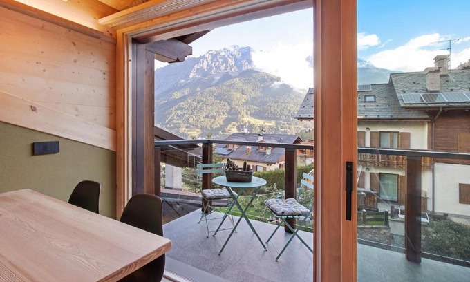 Valdisotto Apartment | Family-Friendly Getaway at Aria di Casa Reit, Rated 9.9/10