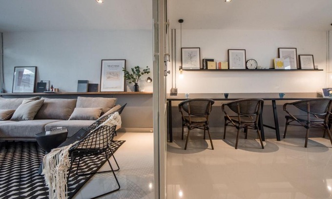 Phaya Thai House | Trendy Aridom Designer Loft House - Family-Friendly Retreat