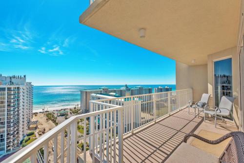 Miramar Beach House | Experience Ariel Dunes I 1701: Family-Friendly Retreat