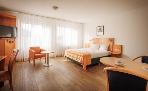 Mannheim Apartment | Family-Friendly Retreat at Ariva Boardinghouse Platanenhof