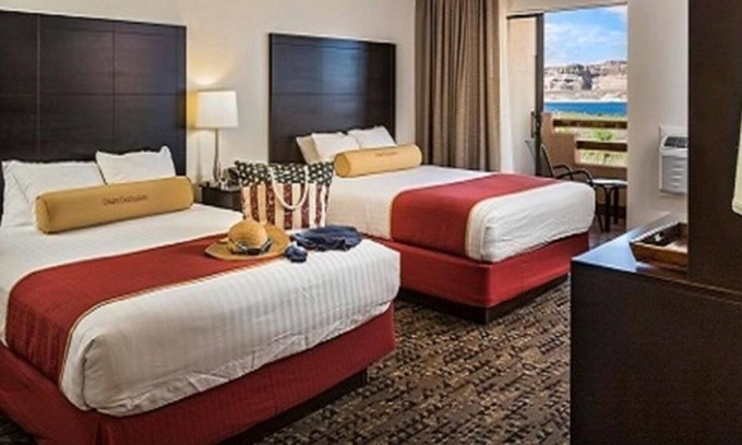 Wahweap Resort | Pet-Friendly Arizona Retreat with Pool & Firepits