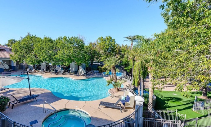 Tempe Condo | Prime Arizona Location: Golf, ASU & Spring Training Access
