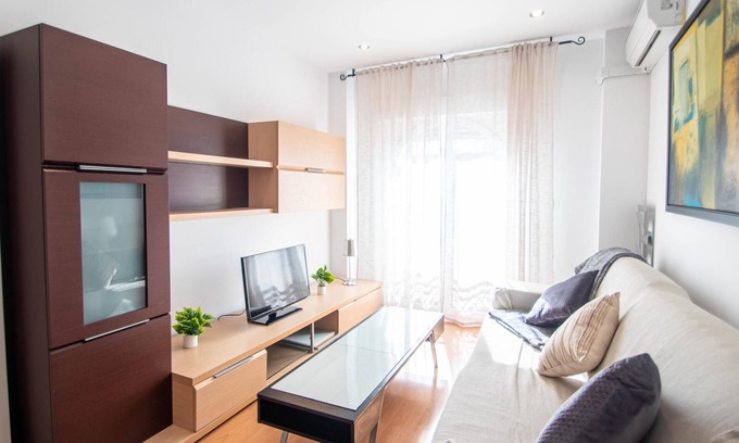 Armilla Apartment | Top-Rated Armilla Apartment: Pet Friendly & Spa Amenities