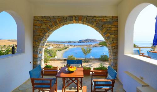 Schinoussa Town House | Oceanfront Retreat at Armonia by Grispos Villas