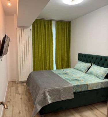 Constanta Apartment | Top-Rated Army Aparthotel 2: Family-Friendly Stays