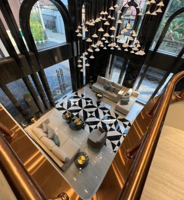 Phra Khanong Hotel | Impressive ARNI Skye Hotel with Oceanfront Views & Pool