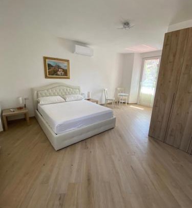 Reno House | Explore Around Lago Maggiore: Family & Pet-Friendly Rooms