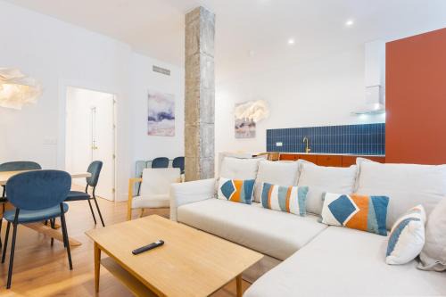 San Roque Apartment | Explore Arroyo 3 Apartments: Family-Friendly Retreat