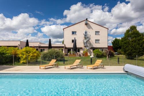 Cohade Hotel | Discover Artémis Hôtel & Spa with Oceanfront Bliss