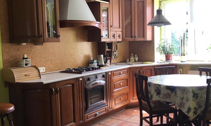 Grodna Apartment | Cozy Art Apartment Grodno with Spa and Pet-Friendly Amenities