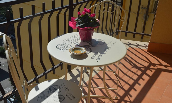 Caltanissetta Bed & Breakfast | Art B&B: Family-Friendly Stay with Amazing Reviews